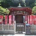 写真: 江島神社奉安殿