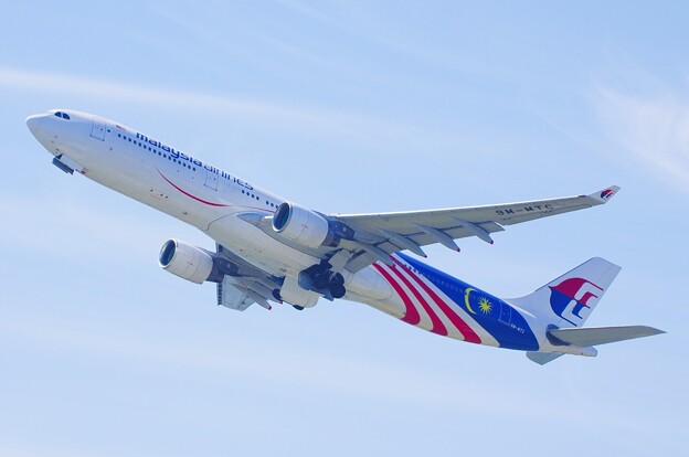 写真: Malaysia Airlines 9M-MTC