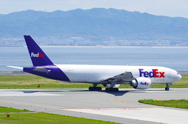 FedEx N892FD