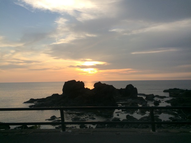 写真: 日本海の夕日９