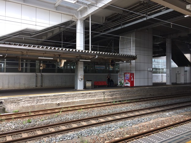 写真: 八戸駅４