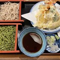 写真: 鎌倉　昼ご飯の天そば