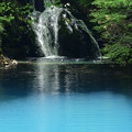 写真: 桃太郎の滝