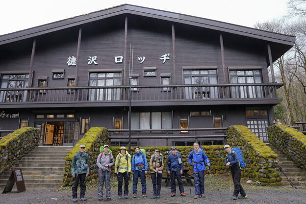 写真: 日本山 湯雪山講習会STEP1 蝶ヶ岳 徳沢ロッヂを出発
