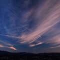 写真: 夕焼雲と八甲田山