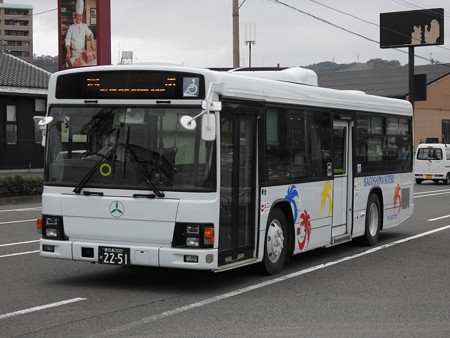 2251号車(元小田急バス)