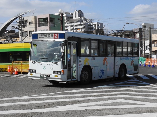 写真: 752号車(元国際興業バス)