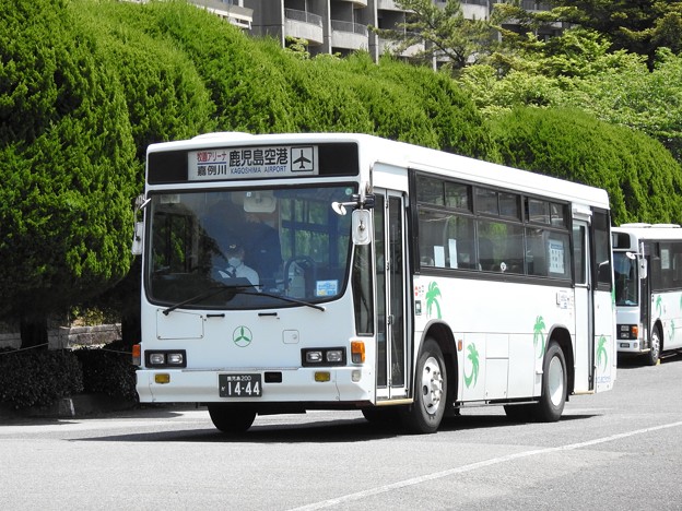 写真: 1444号車(元阪急バス)