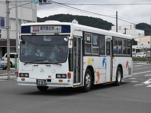 写真: 1031号車(元国際興業バス)