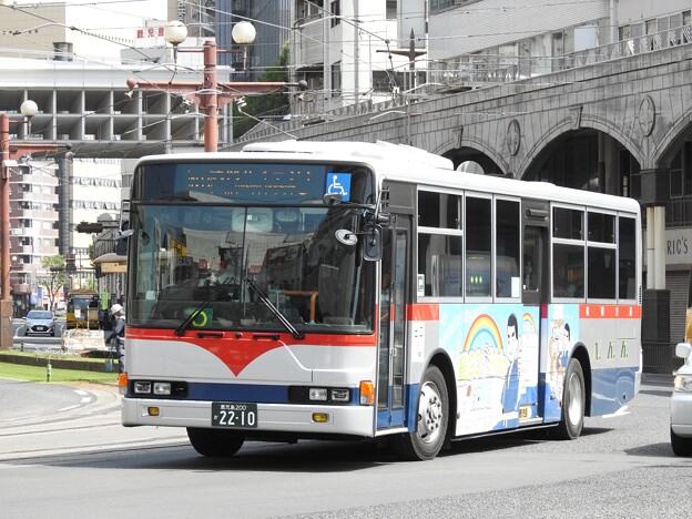 2210号車(元神奈川中央交通バス)