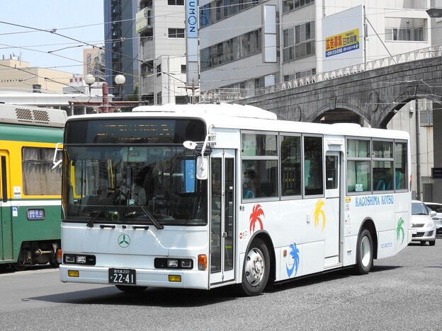 2241号車(元神奈川中央交通バス)