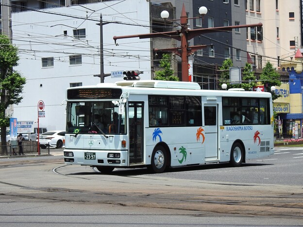 2397号車(元神奈川中央交通バス)