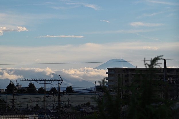 写真: 我が家のベランダより富士山を・・