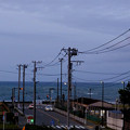 写真: 朝6時31分の海