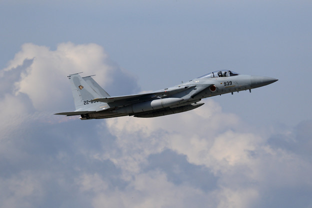 写真: F-15J 8939 201sq takeoff