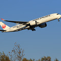 写真: A350 JA02XJ JAL takeoff