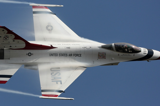写真: F-16 Thunderbirds本番 2009.1015 11
