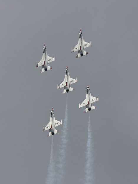 写真: F-16 Thunderbirds本番 2009.1015 13