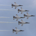写真: F-16 Thunderbirds本番 2009