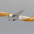 Boeing 787-8 9V-OFE Scoot takeoff