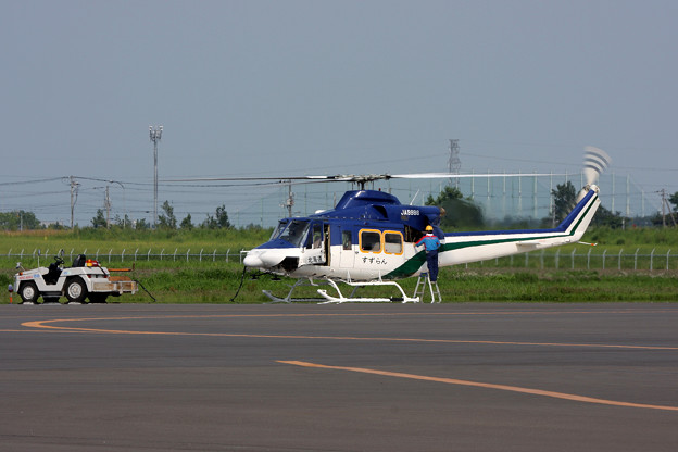 Bell 412 JA9986 すずらん AKF(北海道防災)2008.08