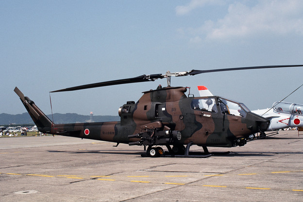 写真: AH-1S 73431 2ATH 松島基地 1990.