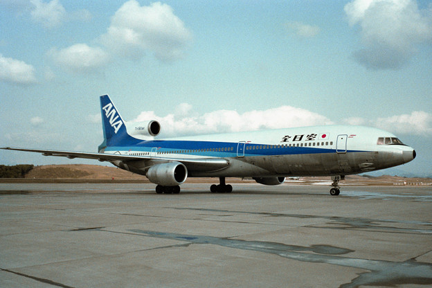 写真: L-1011 JA8518 ANA AXT 1983春