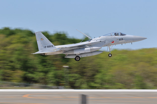 F-15J 8926 201sq landing