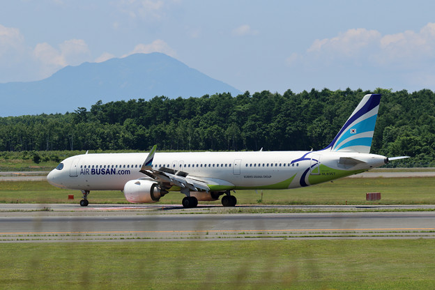 写真: A321neo HL8357 Air Busan