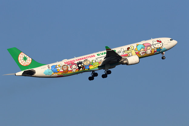 写真: A330-300 B-16332 EVA Sanrio Joyful Dream  2023.07