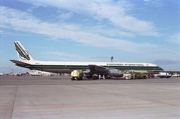 DC-8-73CF N815EV EVERGREEN INTERNATIONAL 給油中 1989