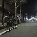 写真: 自転車と夜景