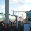 DF200 hauls tanker train on Kansai Line