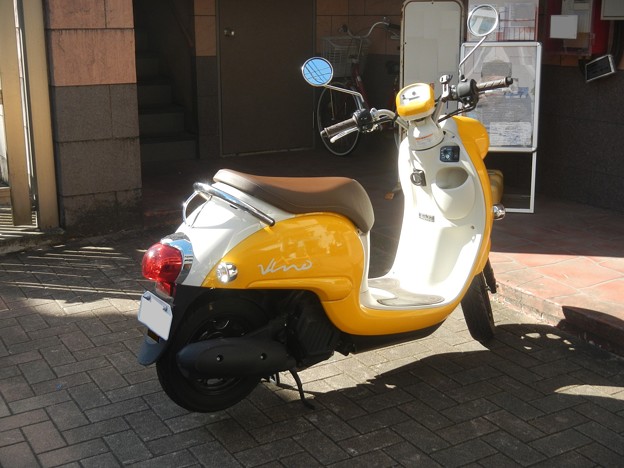 [Motorcycle] Yamaha Vino (scooter)