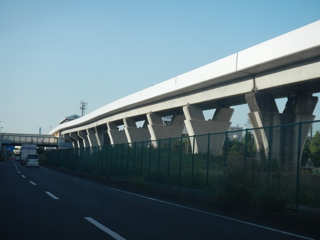 Kanazawa Seaside Line viaduct (Yokohama)