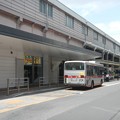 写真: Tsunashima Bus Terminal