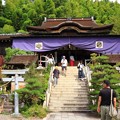 写真: 国宝・都久夫須麻神社本殿
