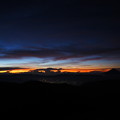 写真: 日の出前
