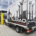 写真: プララドのテクニカルサービストラック