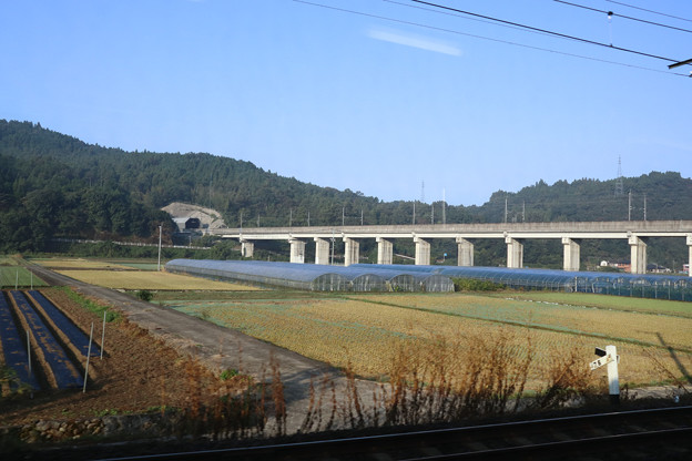 九州新幹線と交差