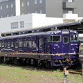 写真: 道南いさりび鉄道のキハ４０（紺色）