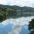 写真: 神三ダムのダム湖