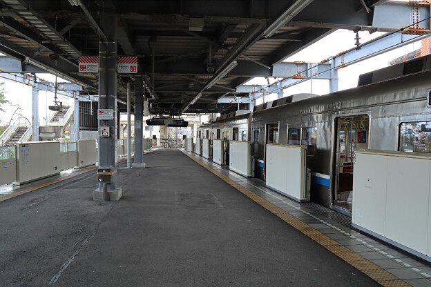 写真: 地下鉄箱崎線貝塚駅