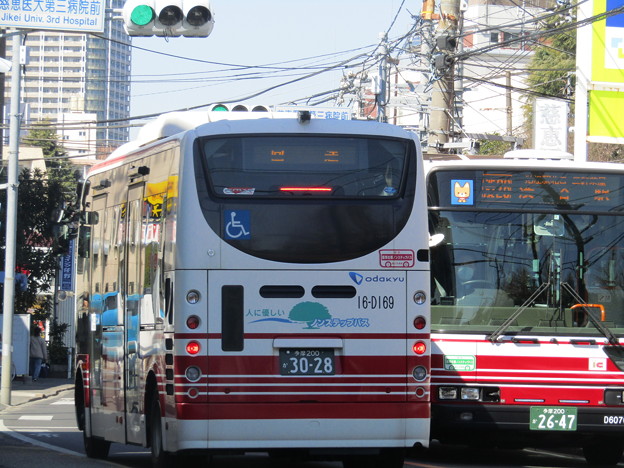 写真: 小田急バス狛江営業所 16-D169/14-D6070 2022/02/26