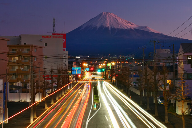 写真: 富士見通り
