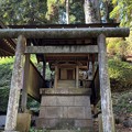 Photos: 朝比奈熊野神社（横浜市）拝殿脇小祠