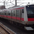 写真: JR東日本千葉支社 京葉線E233系