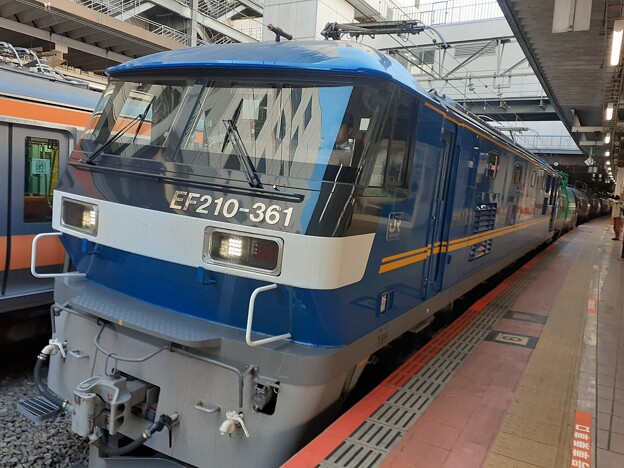 JR貨物列車 EF210-361