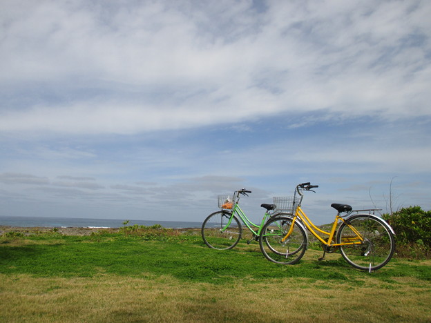 竹花あけみ（ハンドルネームAmy）_喜界島の空と海と私たちの自転車_中熊
