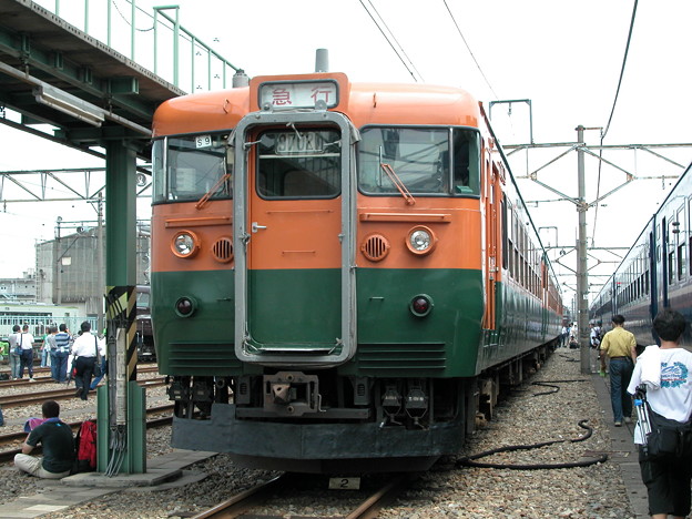 #8906 165系 高シマS9F 2003-7-12
